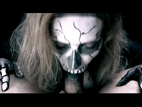 ❤️ Demon cailín sucking coileach lena béal dubh agus shlogtha cum. ❤️  Gnéas  uainn ga.com-porn-hat.ru ❤
